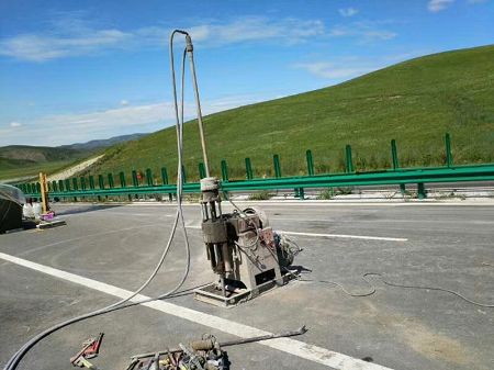 雁峰公路地基基础注浆加固